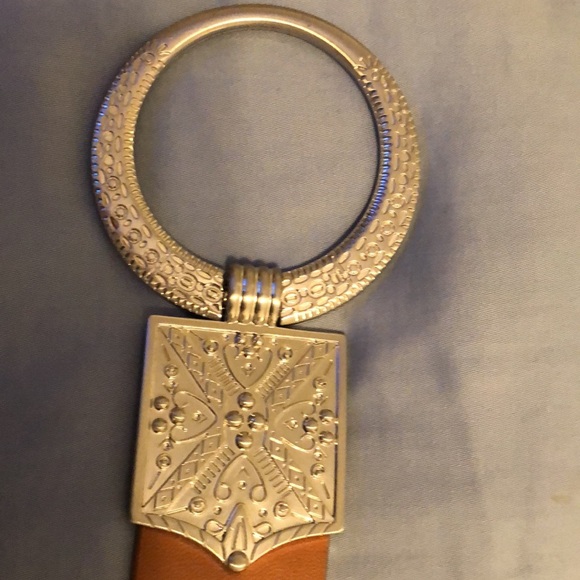 Chico’s tan belt w/silver buckle. - Picture 4 of 4